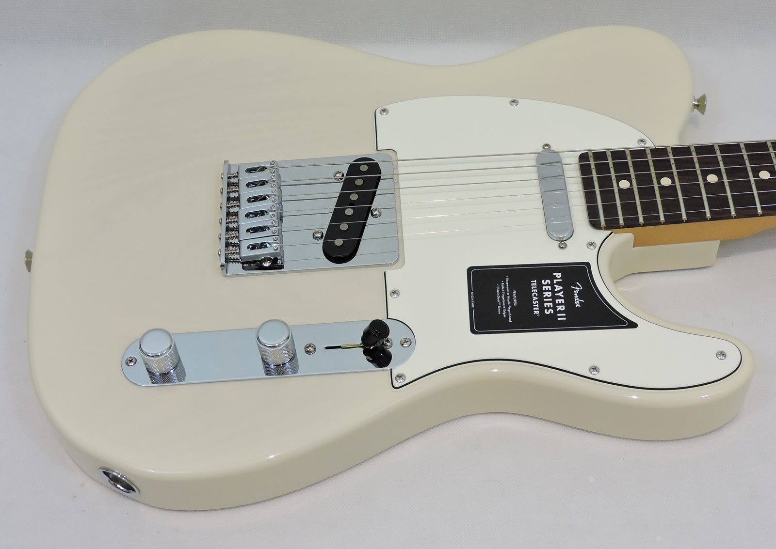 Fender Player II Telecaster®, Chambered Ash Body, Rosewood Fingerboard, White Blonde