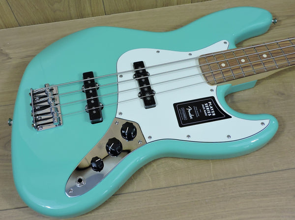 Fender Player Jazz Bass®. Sea Foam Green