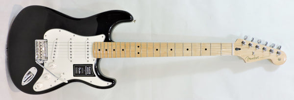 Fender Player Stratocaster Black Maple Neck