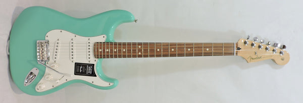 Fender Player Stratocaster. Sea Foam Green