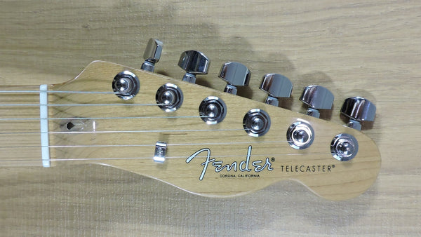Fender Limited Edition American Professional II Telecaster®. Custom Shop Pick-Ups, Roasted Maple Neck