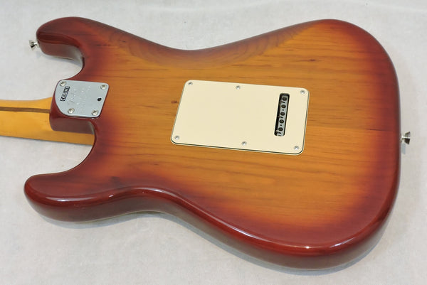 Fender American Professional II Stratocaster. Sienna Sunburst MN