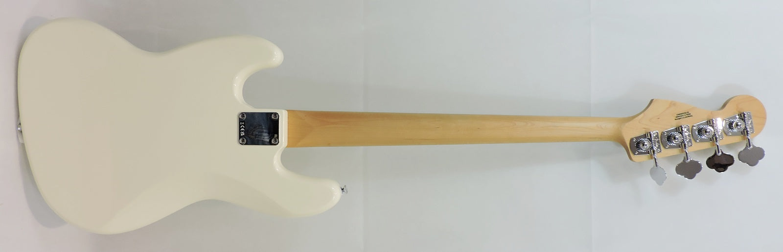 Fender Standard Jazz Bass®, Olympic White