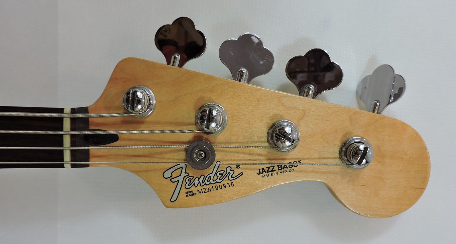 Fender Standard Jazz Bass - Used