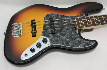Fender Standard Jazz Bass - Used