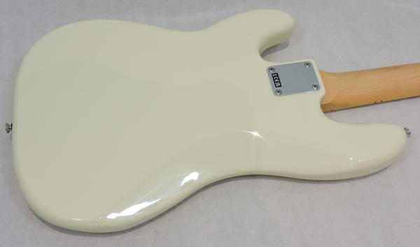 Fender Standard Precision Bass®, Maple Fingerboard, Olympic White
