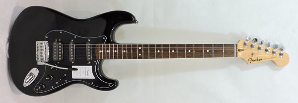 Fender Standard Stratocaster HSS, Black