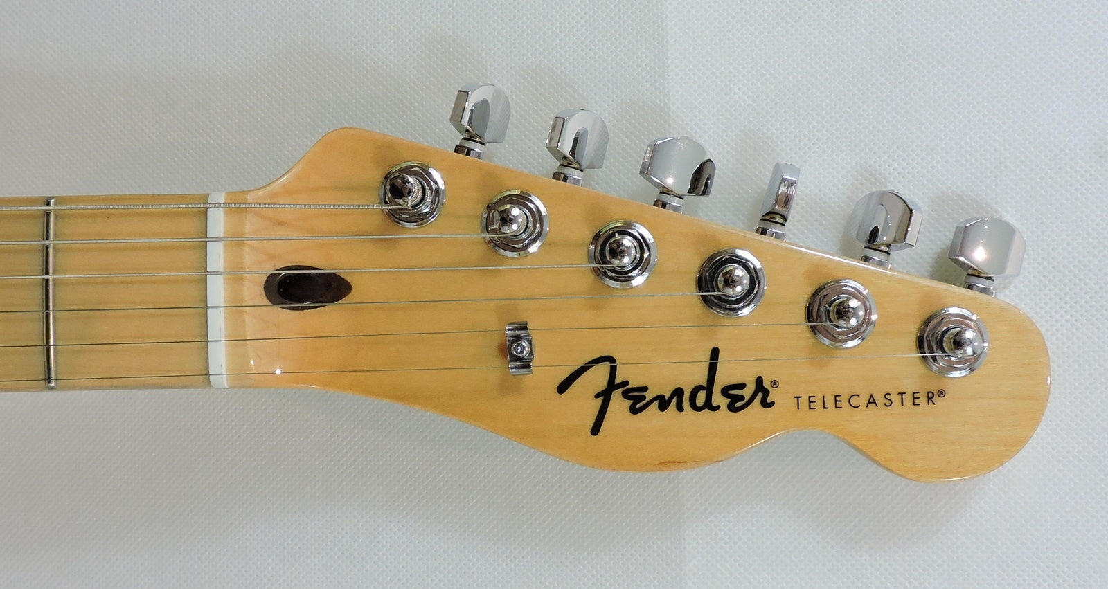 Fender Standard Telecaster, Butterscotch Blonde
