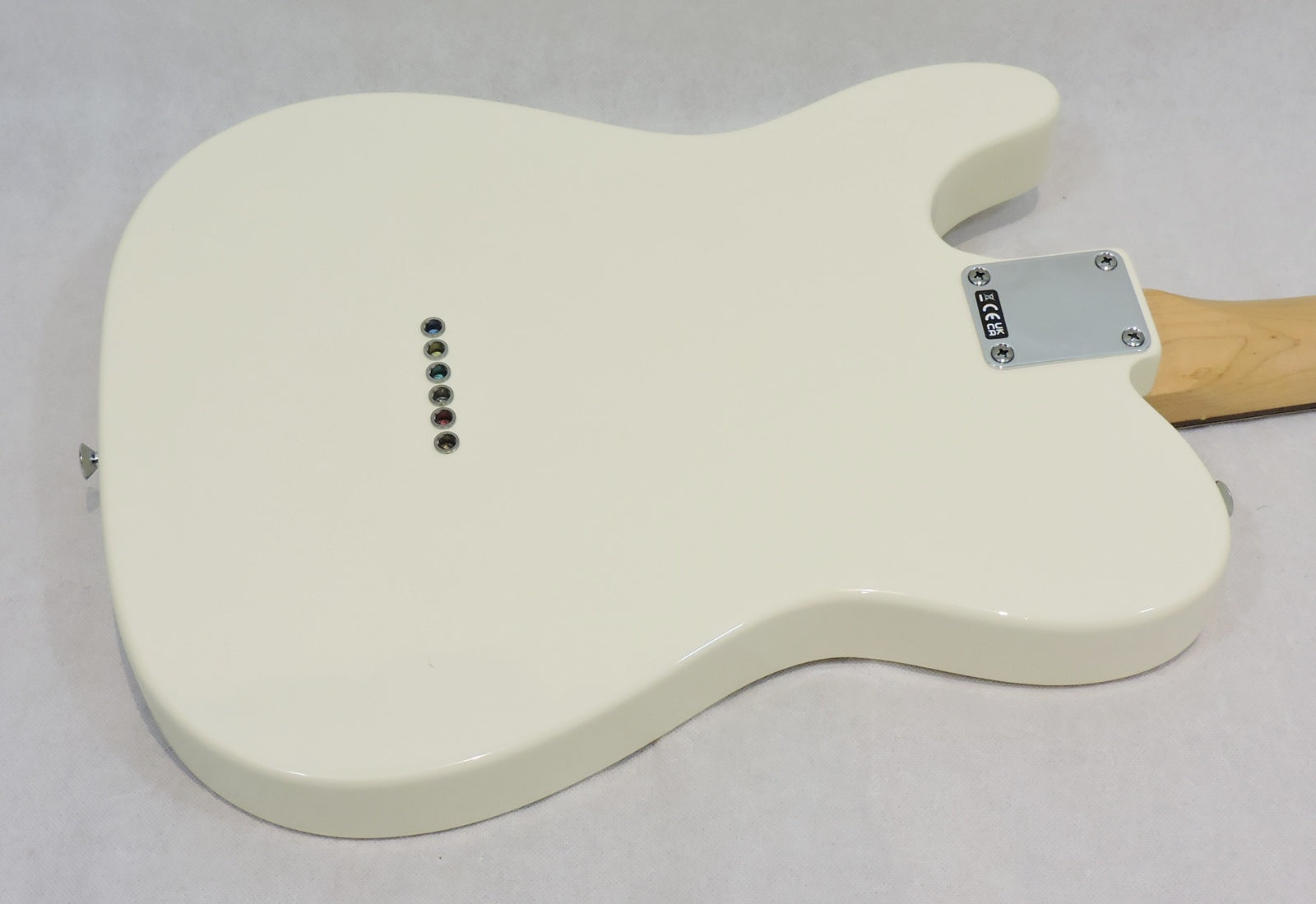Fender Standard Telecaster, Laurel Fingerboard, White Pickguard, Olympic White
