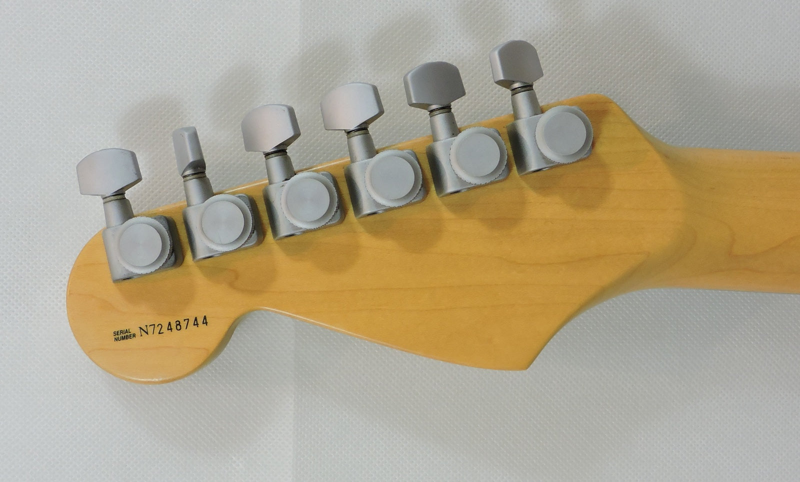 Fender USA Deluxe Strat Plus 1997 - Used – Langley Guitar Centre