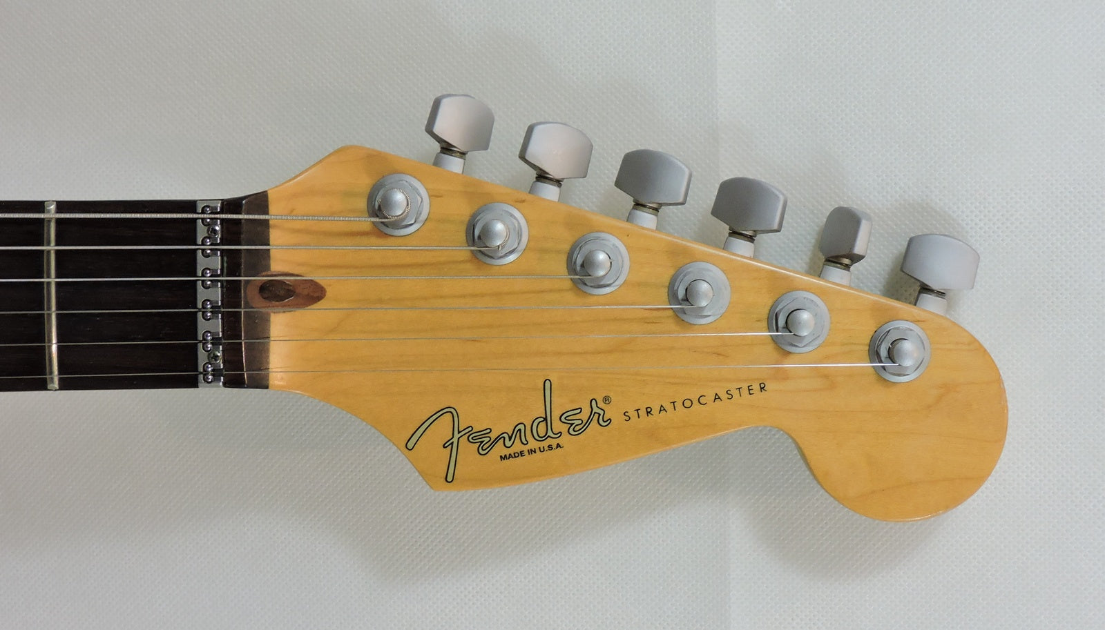Fender USA Deluxe Strat Plus 1997 - Used – Langley Guitar Centre