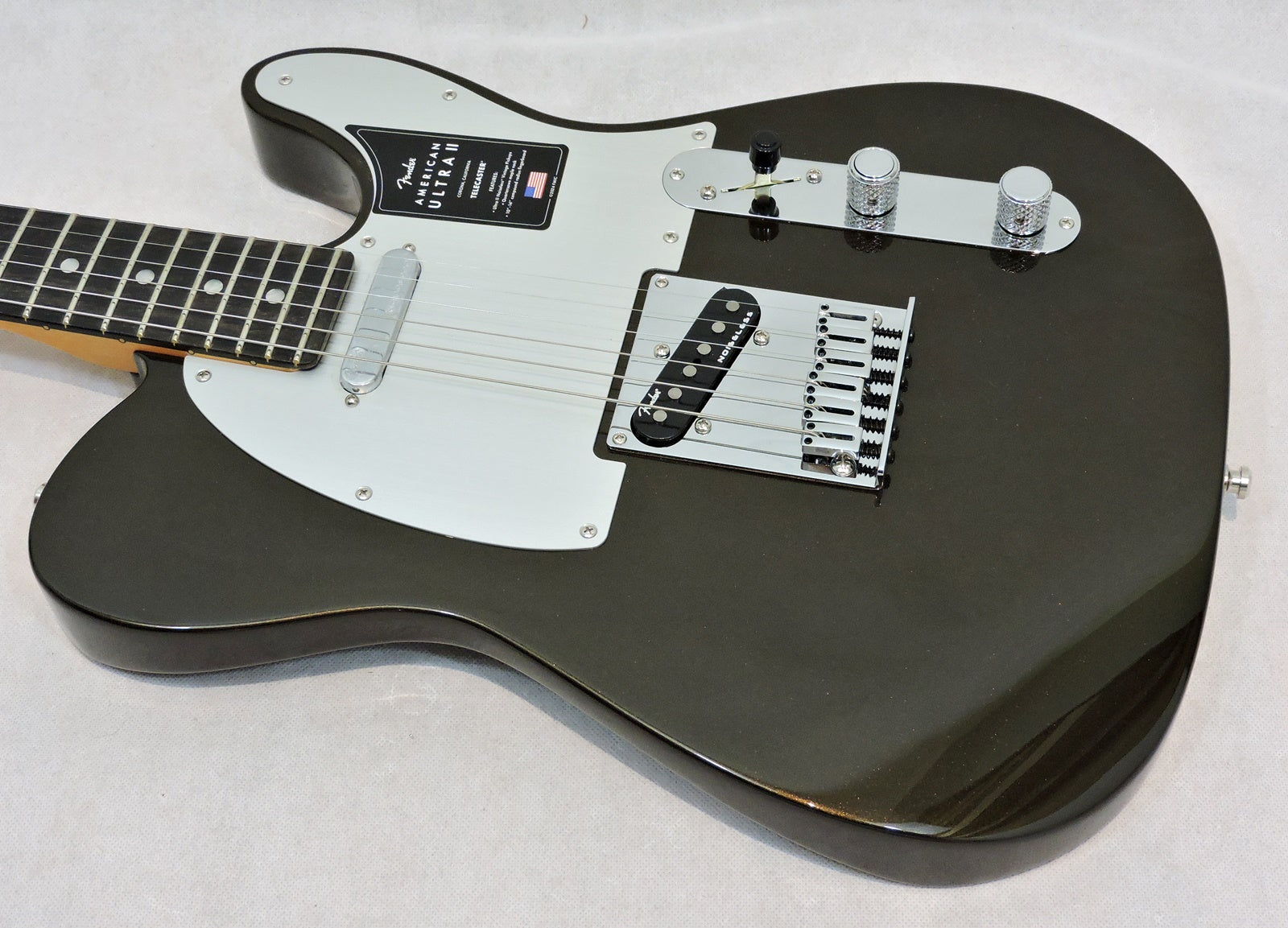 Fender American Ultra II Telecaster®, Ebony Fingerboard, Texas Tea