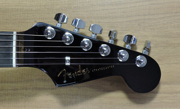 Fender Limited Edition American Ultra Stratocaster® HSS. Umbra, Streaked Ebony Fingerboard