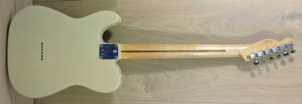 Fender Vintera® II '50s Nocaster® Blackguard Blonde Maple Neck