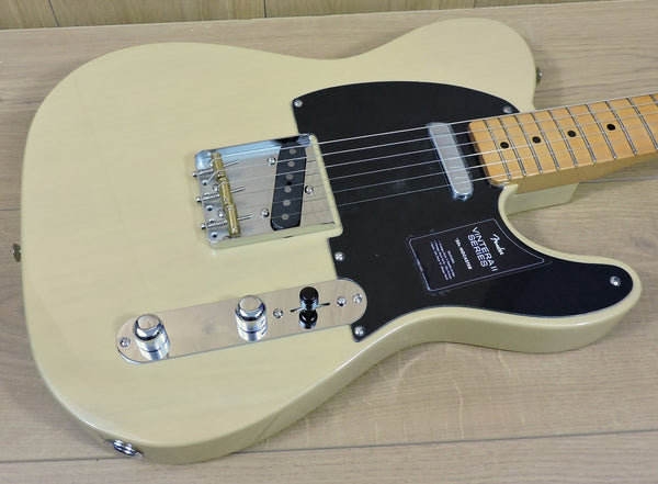 Fender Vintera® II '50s Nocaster® Blackguard Blonde Maple Neck