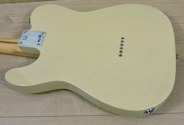 Fender Vintera® II '50s Nocaster® Blackguard Blonde Maple Neck