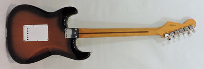 Fender Vintera® II '50s Stratocaster® 2-Colour Sunburst Maple Neck