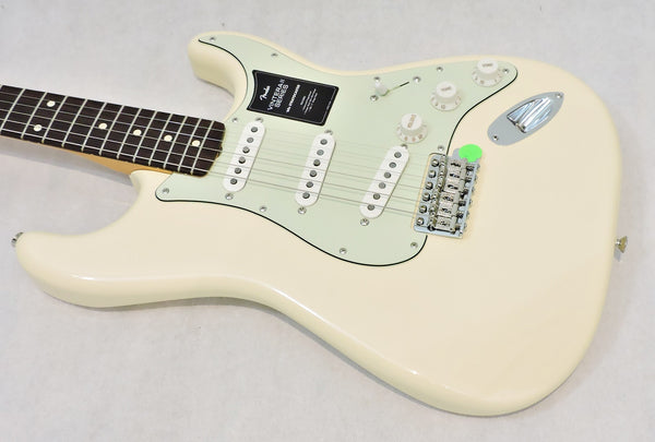 Fender Vintera® II '60s Stratocaster® Olympic White Rosewood Fingerboard