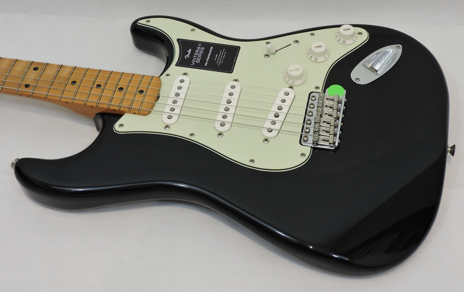 Fender Limited Edition Vintera II Road Worn '60s Stratocaster Black
