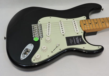 Fender Limited Edition Vintera II Road Worn '60s Stratocaster Black