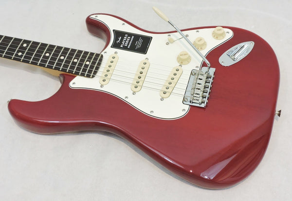 Fender Player II Stratocaster®, Chambered Mahogany Body, Rosewood Fingerboard, Transparent Cherry Burst