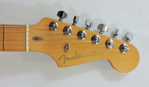 Fender American Ultra II Stratocaster® HSS, Maple Fingerboard, Sinister Red