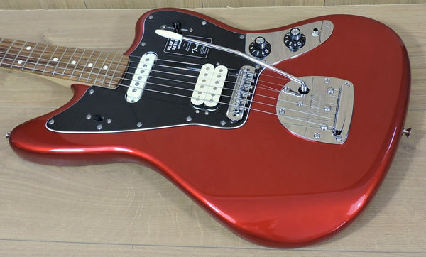 Fender Player Jaguar. Candy Apple Red. Pau Ferro