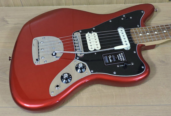 Fender Player Jaguar. Candy Apple Red. Pau Ferro