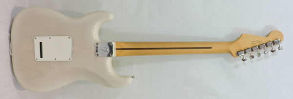 Fender Player II Stratocaster®, Rosewood Fingerboard, White Blonde