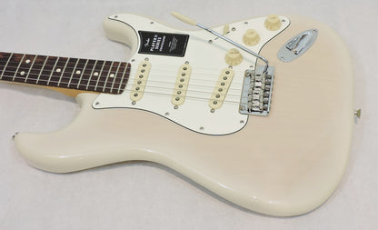 Fender Player II Stratocaster®, Rosewood Fingerboard, White Blonde