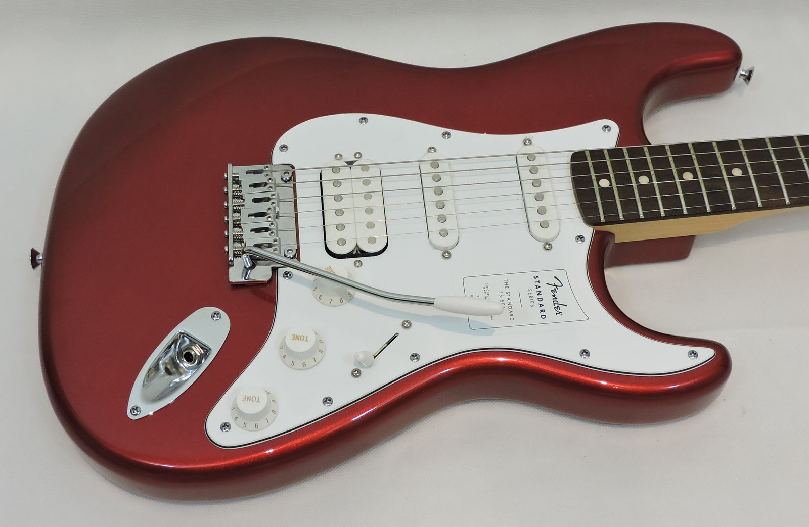 Fender Standard Stratocaster HSS, Candy Cola