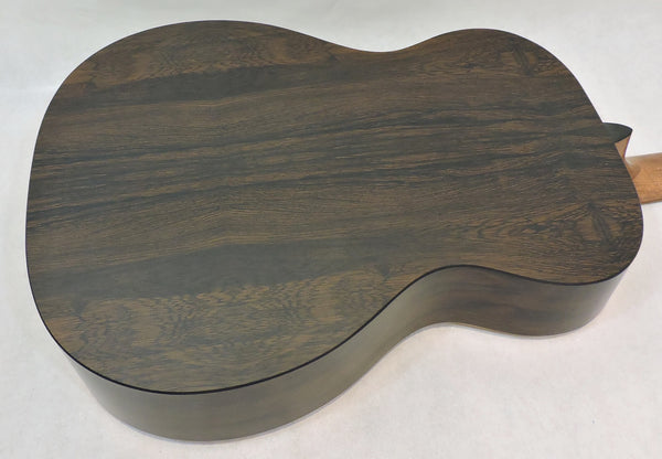 Martin 000-X2E Spruce Top Brazilian Rosewood HPL Back & Sides