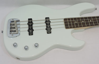 G&L Tribute JB-2 Bass. Sonic Blue