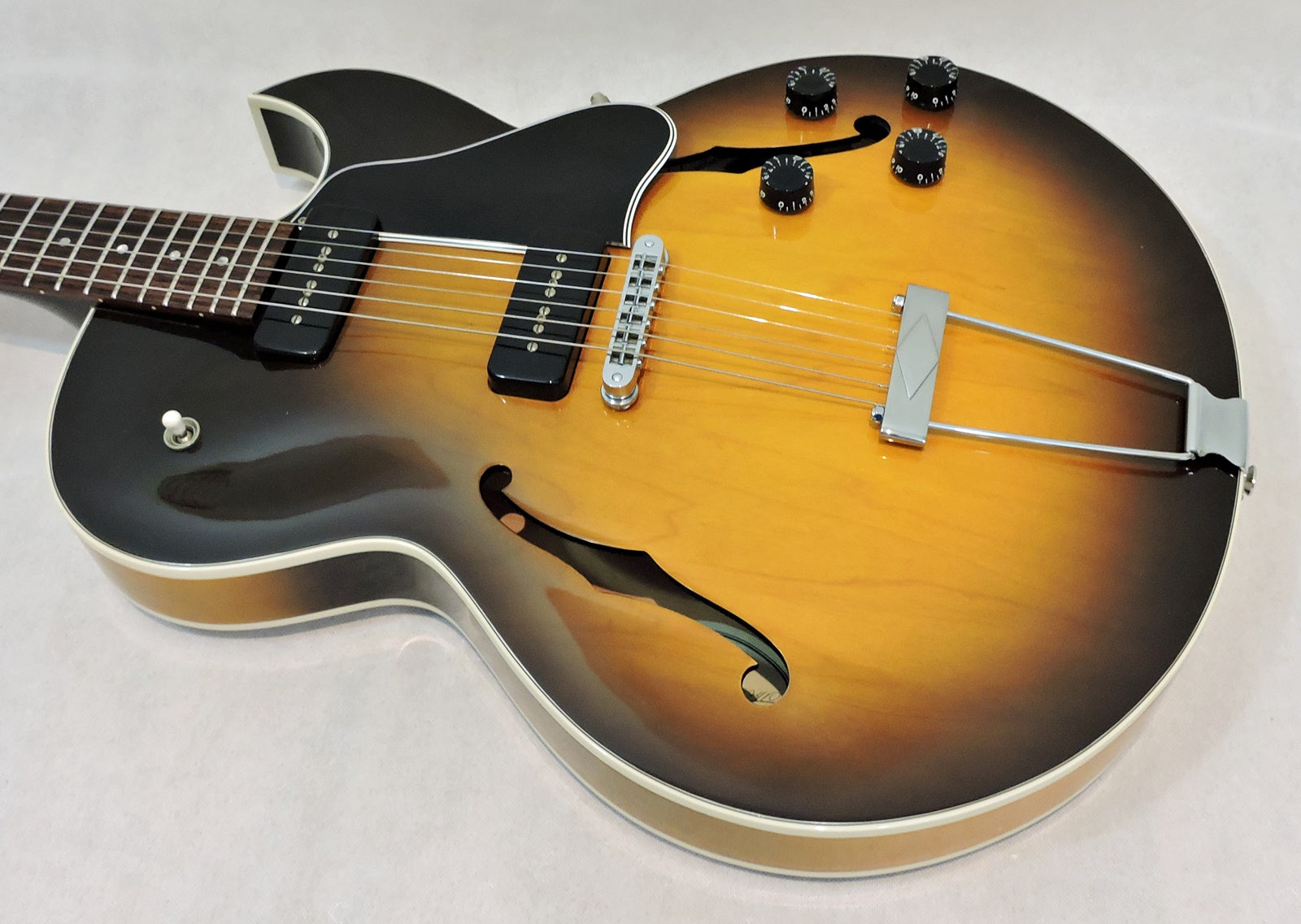 Gibson ES-135 1992 - Used