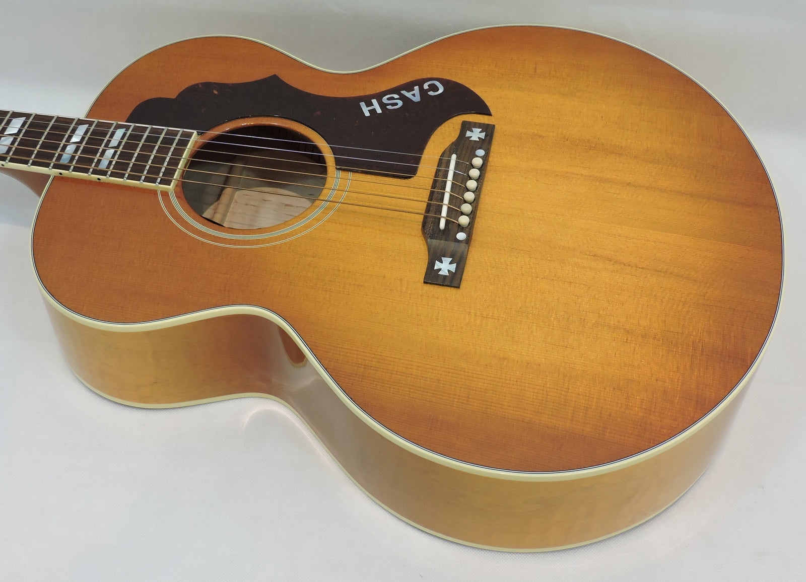 Gibson J-185 'Rosanne Cash' 1 0f 100. Mint - Used