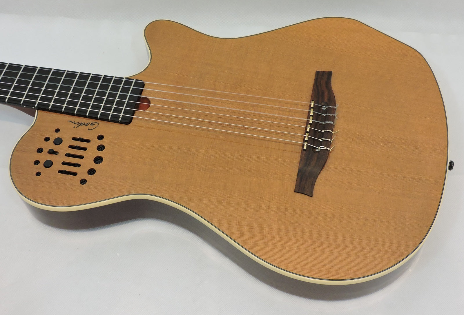 Godin Multiac Grand Concert SA with Roland GR55 Guitar Synth - Used