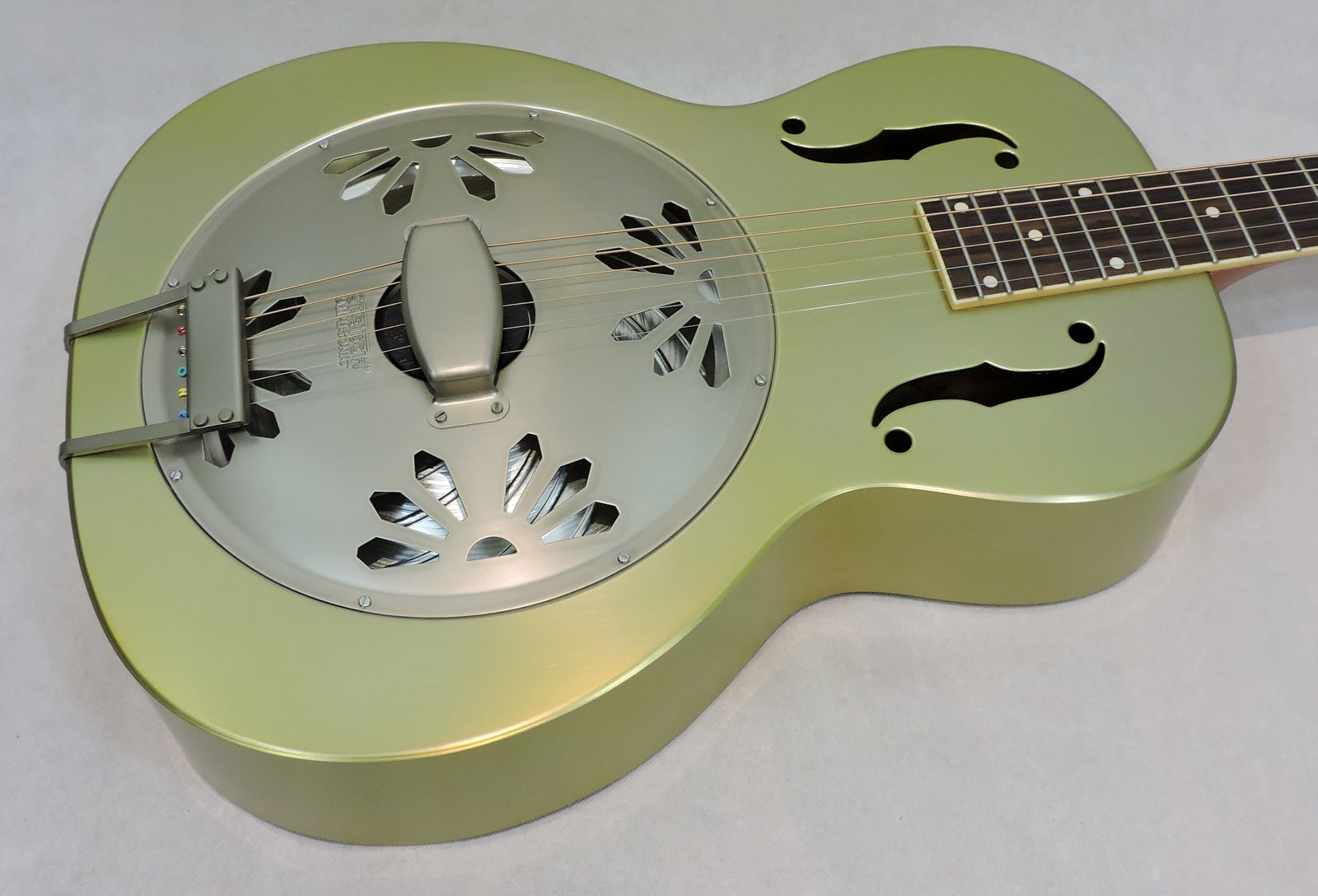 Gretsch G9202 Honey Dipper™ Special, Round-Neck, Padauk Fingerboard, Bell Bronze - Marked