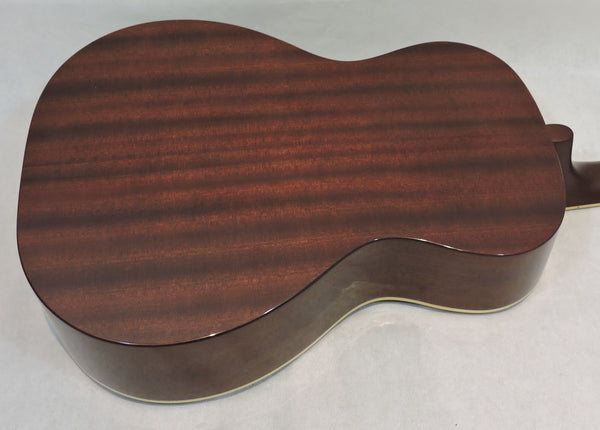 Gretsch Jim Dandy™ Concert LTD, Solid Top, Walnut Fingerboard, Heritage Burst