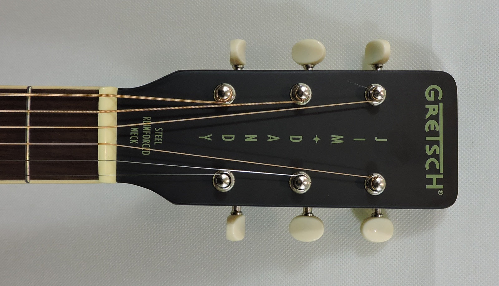 Gretsch Jim Dandy™ Parlour. Deep Cherry Burst