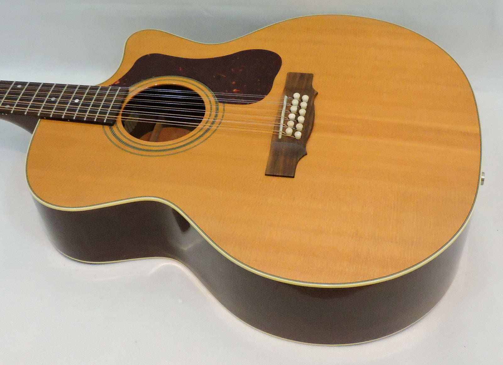 Guild F212XL CE Standard Jumbo 12-String Cutaway Electro-Acoustic - Used