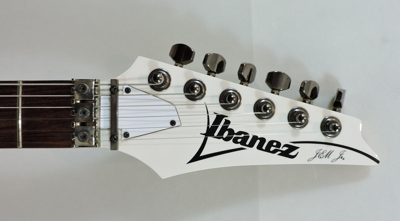 Ibanez Jem 555 'Steve Vai Signature' with Ibanez Hard Case. Made in Korea - Used