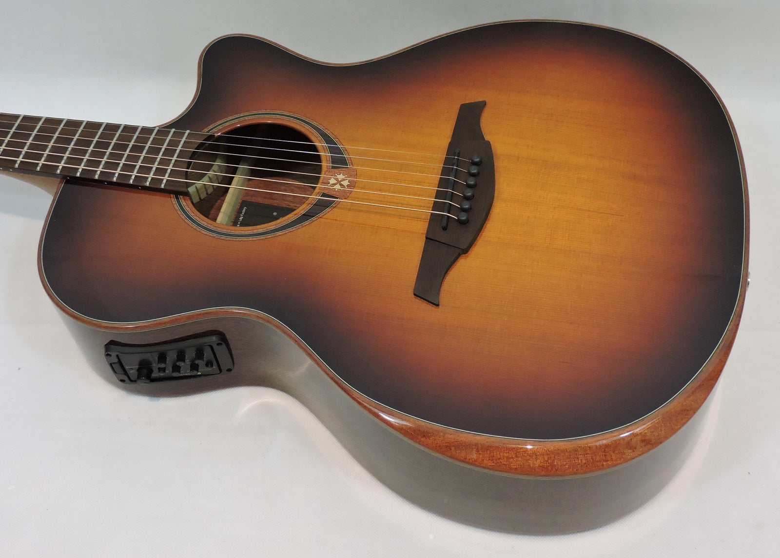 Lag T118ABCE with Bevel Edge, Brown Shadow