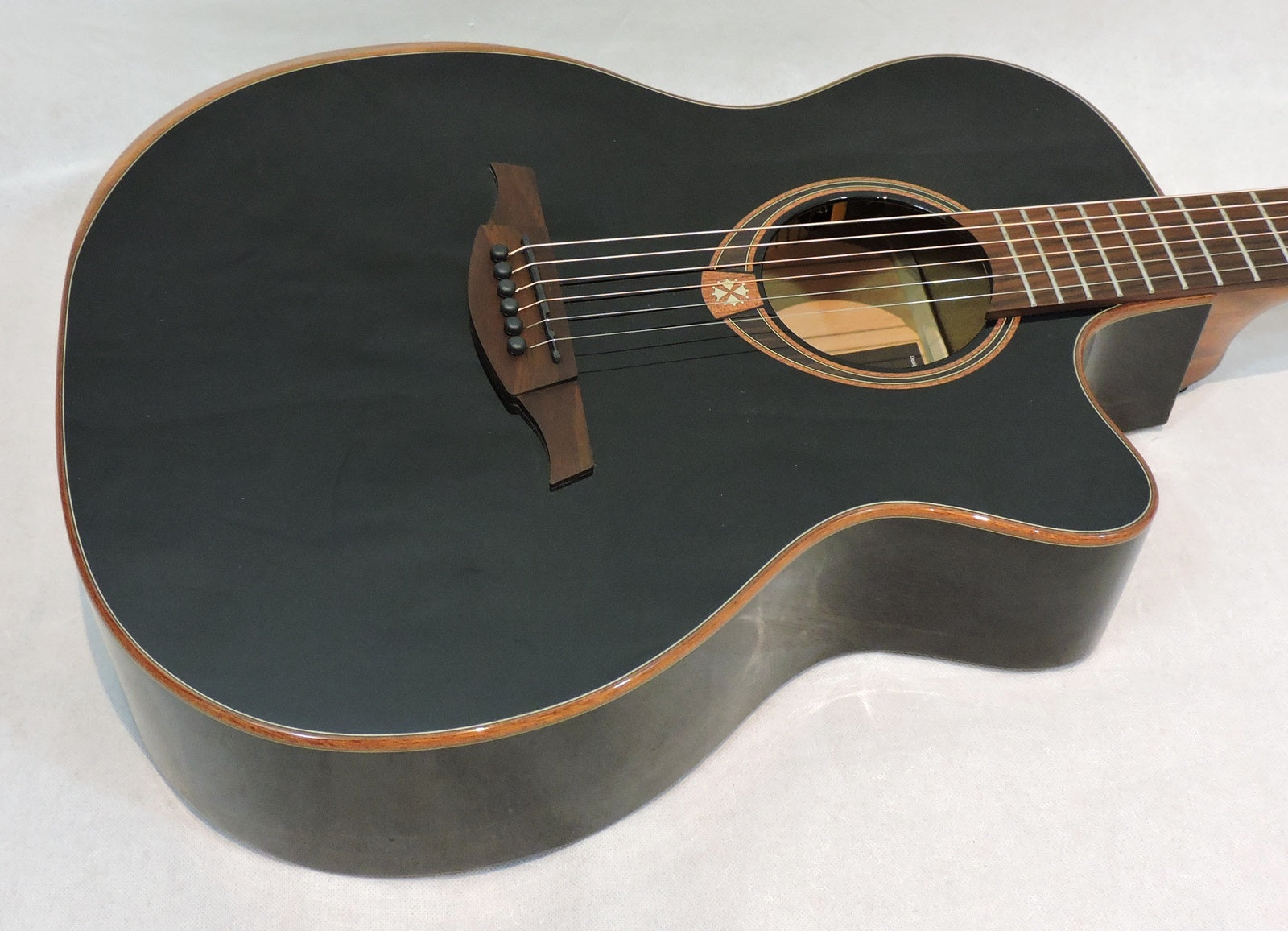Lag T118ABCE Special Edition Black with Bevel Edge
