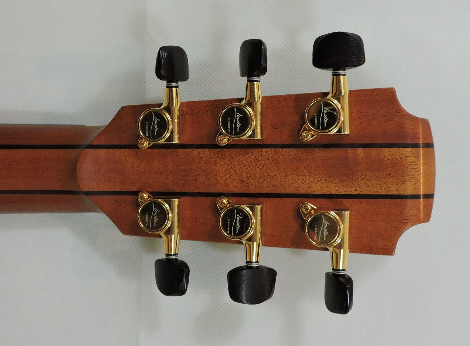 Lowden 0-32 with LR Baggs - Used