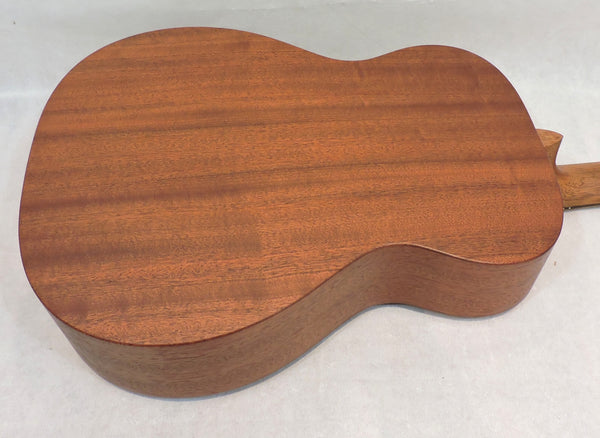 Martin 000 Jr E Sapele