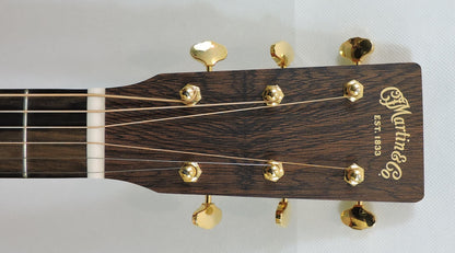 Martin 000 Jr Walnut Burst