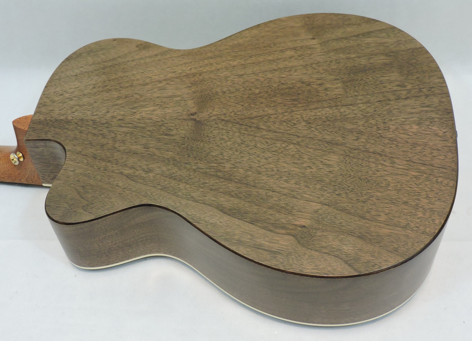 Martin 000 Jr Walnut Burst