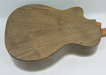 Martin 000 Jr Walnut Burst