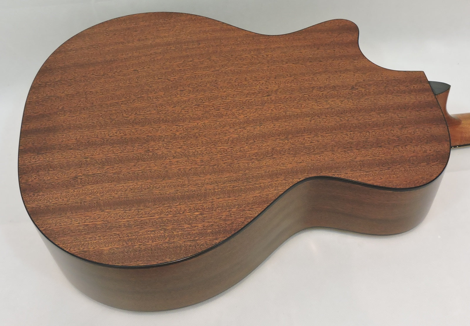 Martin Road Series GPC-11E