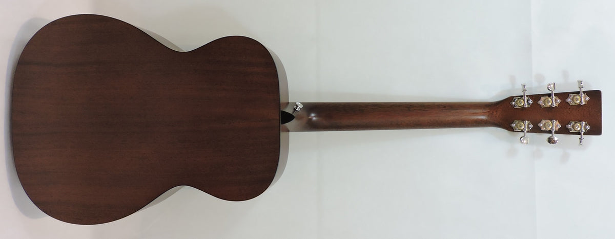 Martin 00-10E Joe Bonamassa Retro
